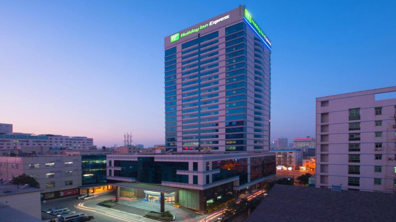 Holiday Inn Express Hefei Downtown Exterior foto